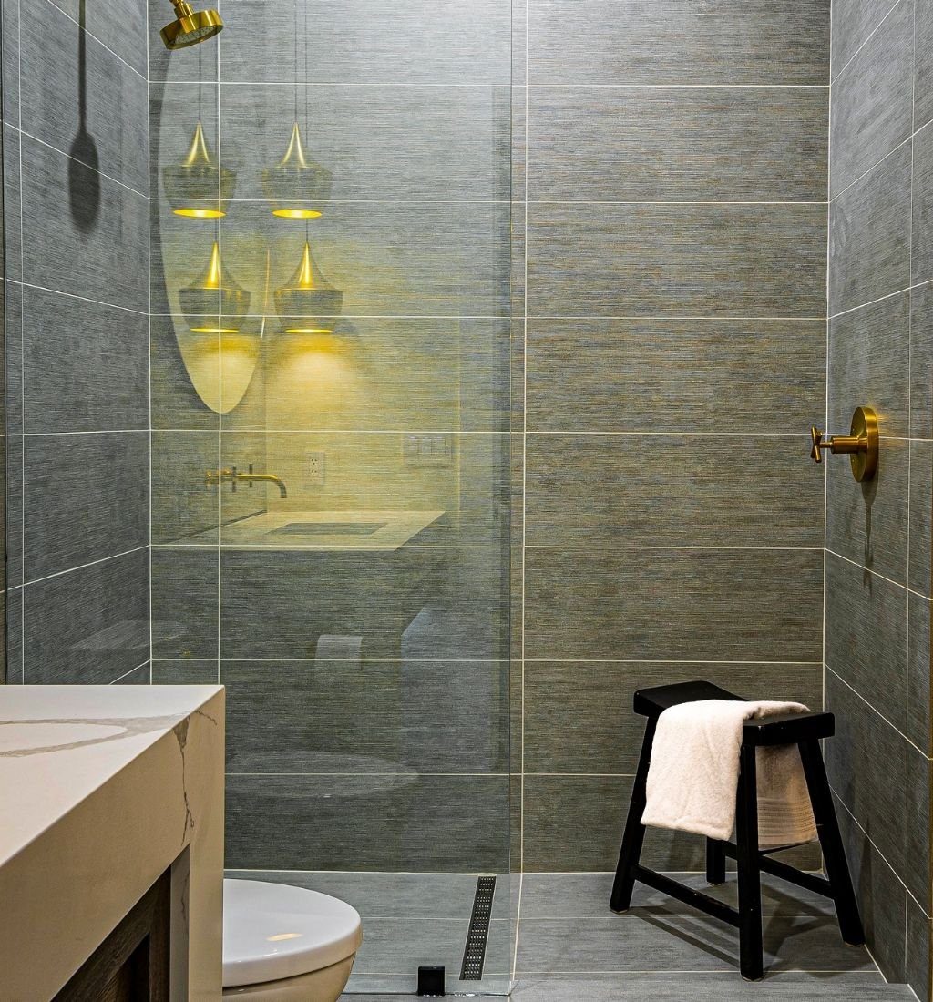 bathroom fitters SW14 8AN